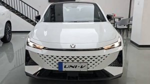 "CHANGAN UNI-V 2024": Крутой китайский седан