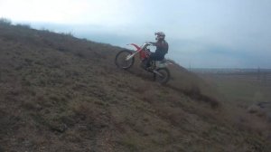 Эндуро Yamaha YZ450F и Honda CRF450R