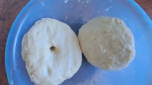 БЮДЖЕТНЫЙ ПИРОГ с ПЛАВЛЕННЫМИ СЫРКАМИ. СЪЕДАЕТСЯ до КРОШКИ. ЗАКУСОЧНЫЙ ПИРОГ
