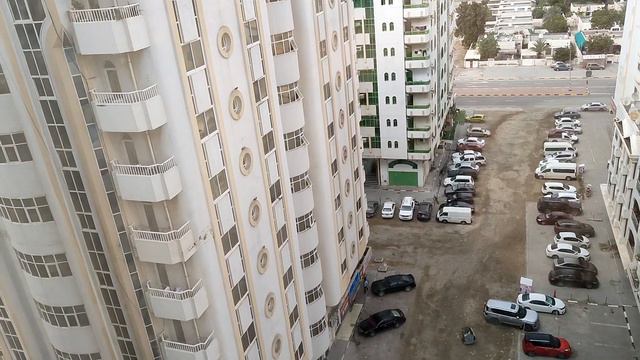 V Hotel Fujairah Al FaseelRoad 21 Story Building, Фуджейра, ОАЭ смотреть онлайн