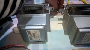 Микроволновка SAMSUNG дымит трещит воняет , ремонт !