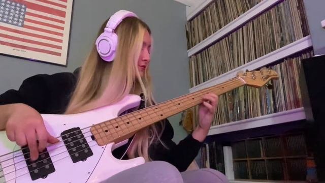 Friend zone - Thundercat (bass cover)