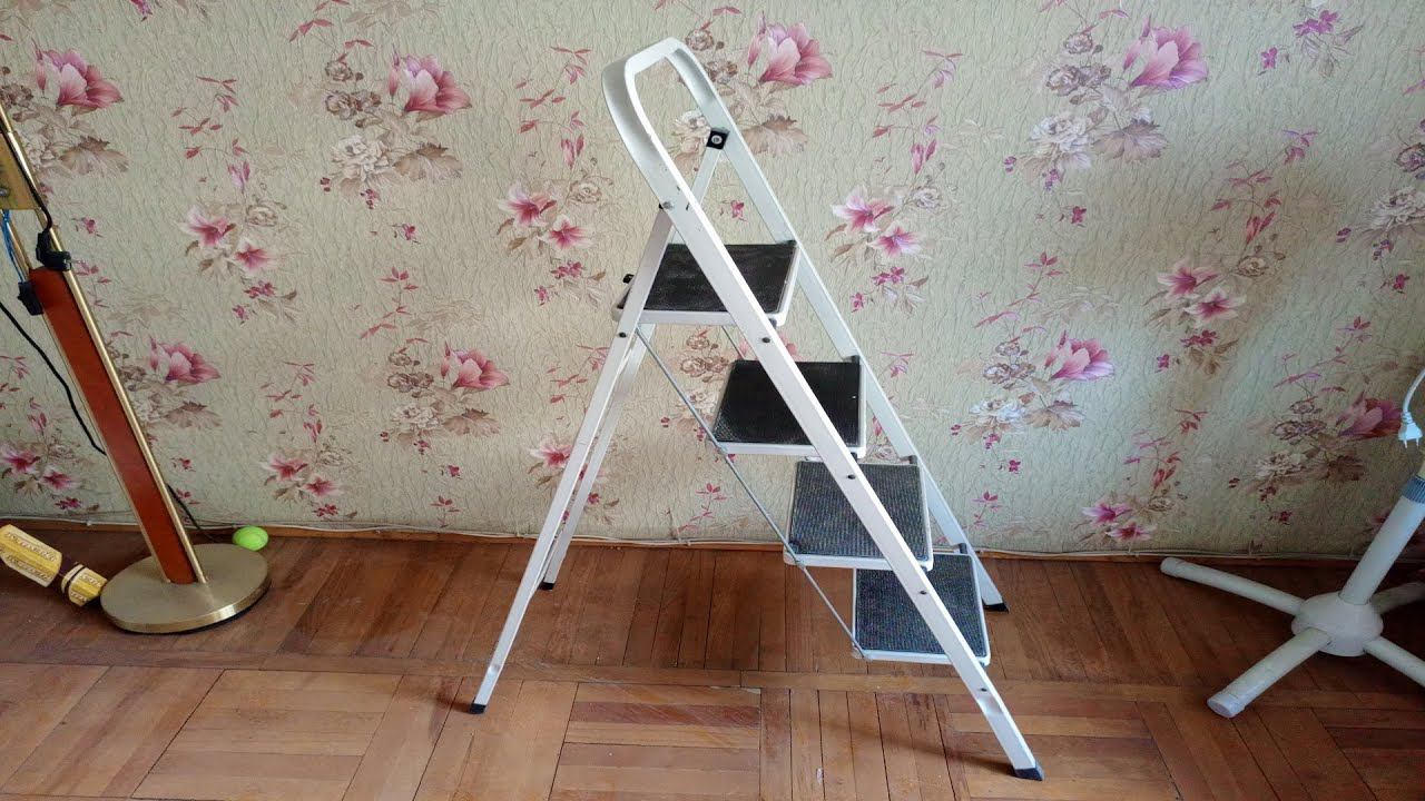 Какую оптимальную стремянку купить для ремонта квартир?