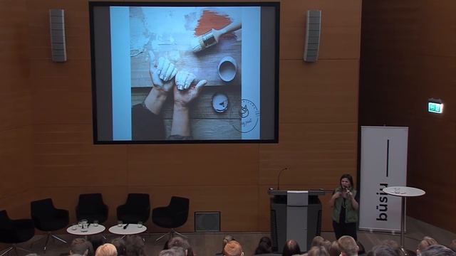 „Mama, man septyniolika ir man reikia pinigų!“ - Neringa Černauskaitė смотреть онлайн