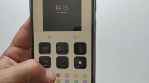 Виджет часов на Самсунг. Как изменить аналоговые часы на цифровые?