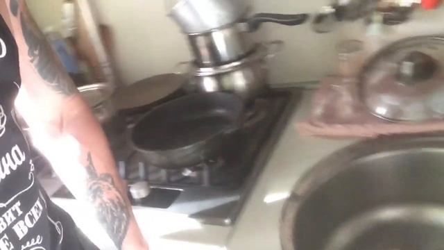 Что ж, не поспоришь…Пришлось готовить обед?? Часть 2 смотреть онлайн