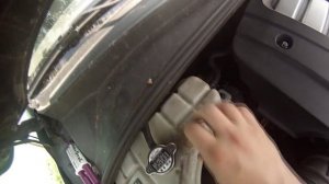 Чем заклеить расширительный бочёк KIA Sorento.