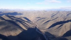 Окрестности Усть-Неры, Оймяконский район (Якутия) с высоты птичьего полёта.