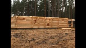 Дом из оцилиндрованного бревна, финский паз