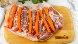 Рулет из свиной рульки в пленке