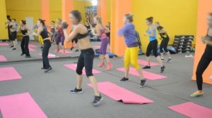 Функциональная тренировка. Тренер Наташа Самойлова