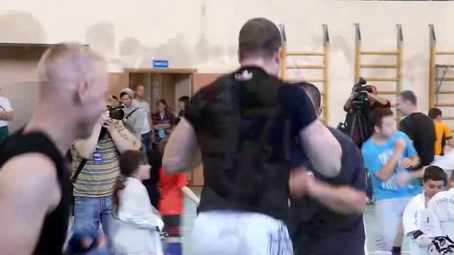 Семинар от Артёма Левина в г. Минеральные Воды смотреть онлайн