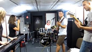 Там где клен шумит.