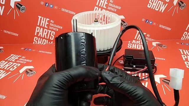 Jeep Grand Cherokee - старый мотор печки и его резистор могут привести к возгоранию автомобиля! смотреть онлайн