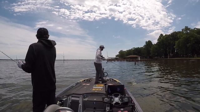 Takahiro Omori Q & A, Fishing Lake Fork Part 1 смотреть онлайн