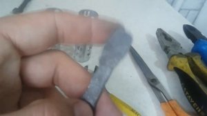 Кормушка. Фидерная кормушка своими руками. Кормушка из бигудей.
