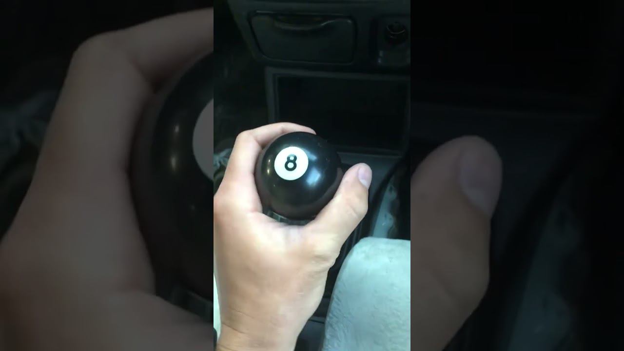 Бильярдный шар для переключения передач Ручка мкпп на кулису #shorts смотреть онлайн