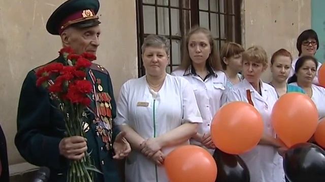 Клиническая Больница №12 благодарит ветерана. смотреть онлайн