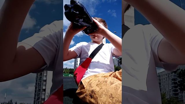 ПРОБУЮ ВЫПИТЬ 2 ЛИТРА КОКА-КОЛЫ ЗА РАЗ! (не повторяйте!!!) смотреть онлайн