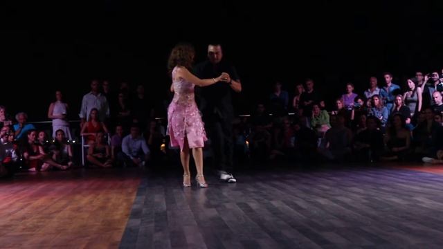 Mariano 'Chicho' Frumboli & Juana Sepulveda - closing milonga, 10. Istanbul Tango Festival 2013 смотреть онлайн