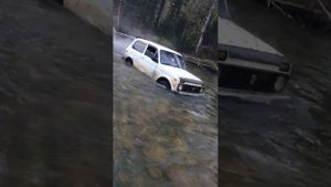 Переезд через реку Тайгиш на НИВЕ! Сентябрь 2017 год