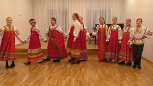 Ансамбль народной песни "Ивушка" старшая группа