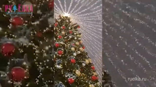 Монтаж больших искусственных елей. Ель "Таёжная" (высота 16 метров) со световым шатром