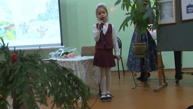 Заключительная часть Творческого вечера Ирины Крыловой "Звучат стихи и музыка звучит"