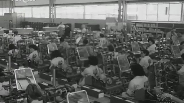 1964 10 12 NODO 1136A  Franco inaugura nuevas naves de la Standard Eléctrica de Villaverde смотреть онлайн