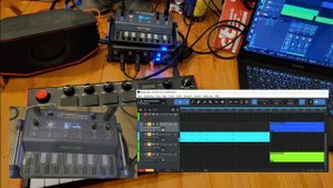 Behringer JT-4000 2nd Test Jam Session (no talking)