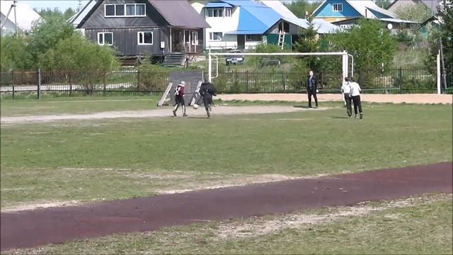 Футбол в школе смотреть онлайн