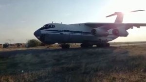 Самолеты миротворческой бригады приземлились на аэродроме Эребуни