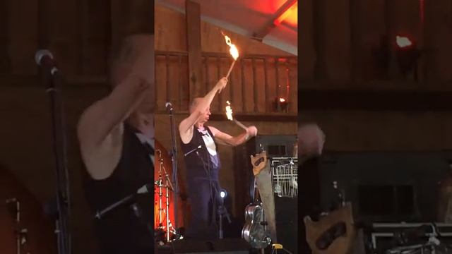 Mic Conway’s National Junk Band - ‘Masochism Tango’ - Woodford Folk Festival 28/12/2017 смотреть онлайн