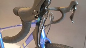 2024 GIANT REVOLT 1 - GIANT GRAVEL BIKE
