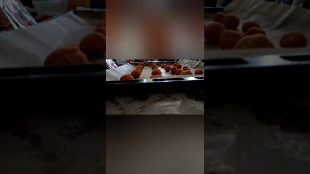 Не покупайте чипсы,сделайте их сами из картофельного пюре.Без химии,масла и вреда для здоровья. смотреть онлайн