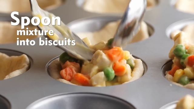Mini Chicken Pot Pies смотреть онлайн