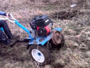 Тест драйв мотоблока Нева МБ 2-Б.