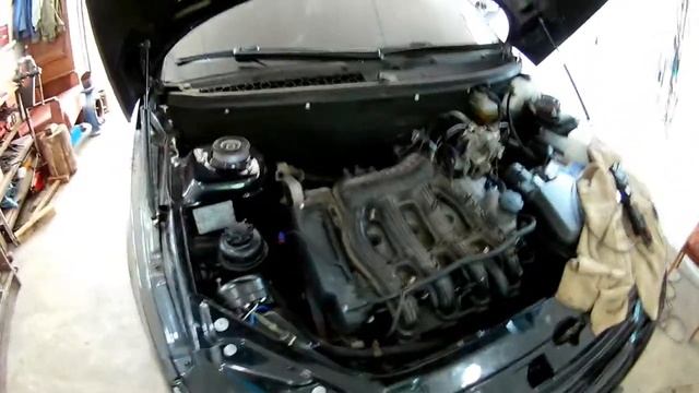 Злые валы на 2112 - неровная работа на холостых. Сильный подсос воздуха - решили сэкономить. смотреть онлайн