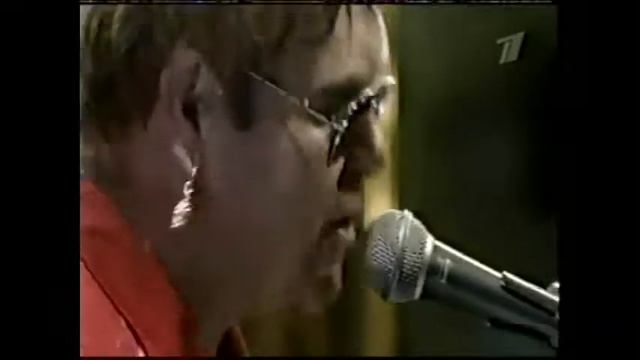 Elton John - 2001/07/19 - St Petersburgh - Crocodile Rock смотреть онлайн