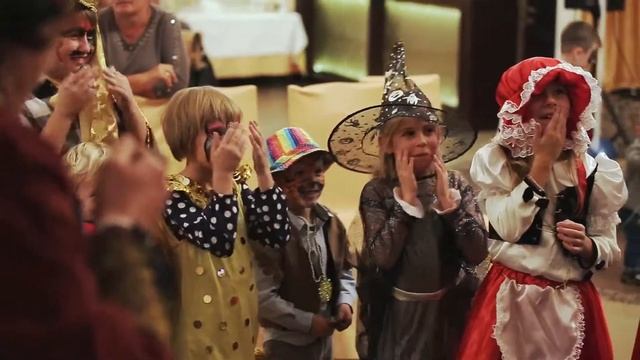 Детский день рождения "Пиратская вечеринка" смотреть онлайн