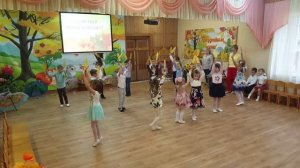 Вход с зонтиками на осенний утренник | Подготовительная группа детского сада | Танец зонтиков