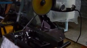 Отрезная маятниковая пила