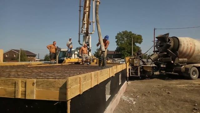 Заливка монолитной плиты перекрытия смотреть онлайн