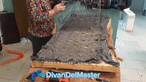 Перетяжка советского дивана