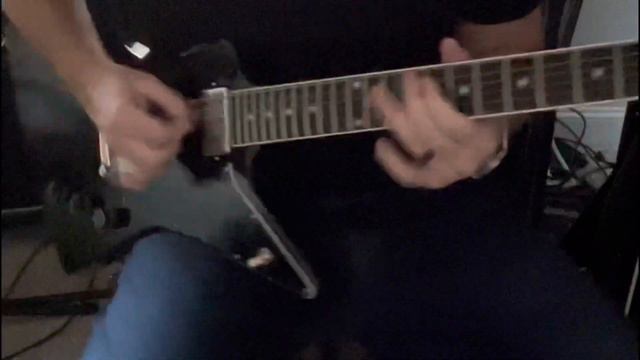 Gibson 70's Explorer смотреть онлайн