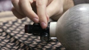 Замена предохранителя на воздушном баллоне для пейнтбола