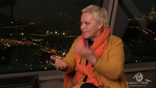 Елена Новоселова: Мама и сын. Вырастить и отпустить. [Family Tree Channel] смотреть онлайн