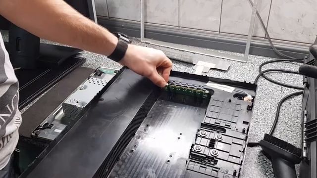 Разборка монитора LG смотреть онлайн