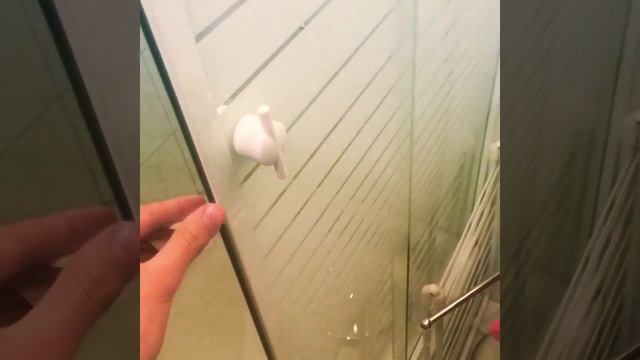 |Шоу Лайфхаки| Сезон 1| Выпуск #3| Как открыть душевую кабину| смотреть онлайн