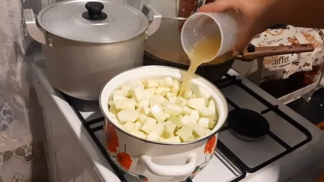 Ананасы из кабачков- миф или реальность ? Рецепт вкусного десерта от канала Амурская усадьба. смотреть онлайн